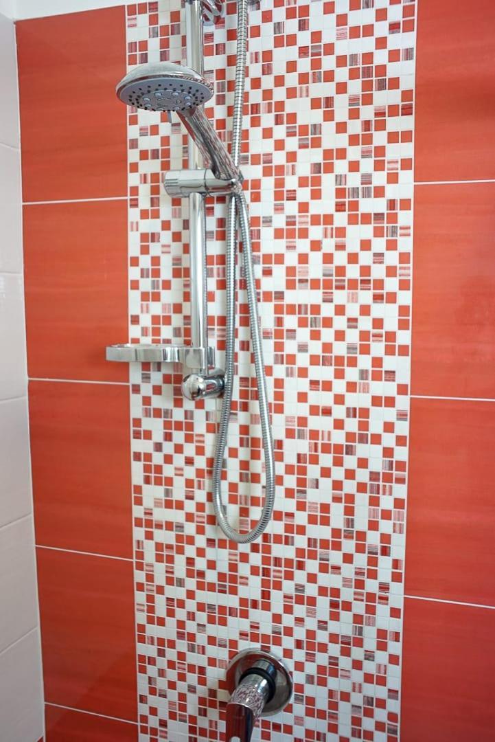 B&B Domus Vettii Помпей Екстериор снимка